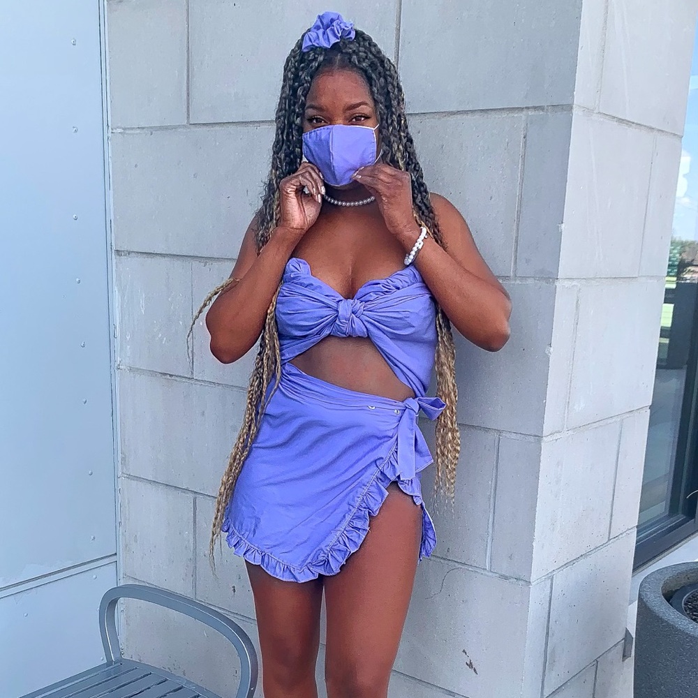 Four piece set! Unique Feminine Attire